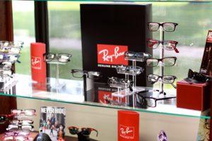 RayBan sunglass display July 2015 065