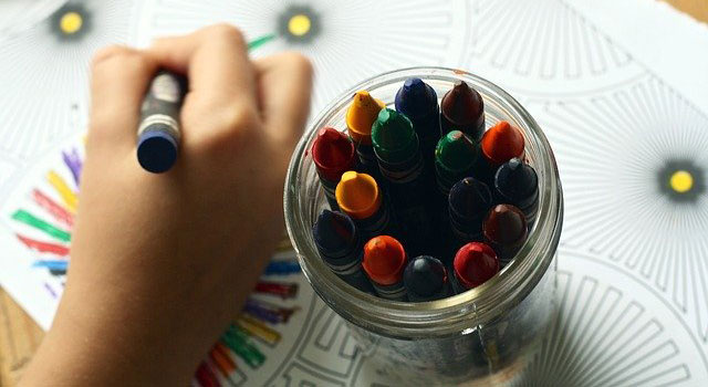 crayons-coloring